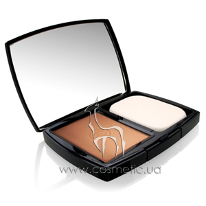Mat Lumiere Luminous Matte Powder Makeup SPF 11