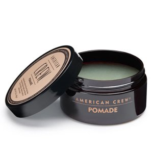 ������ ��� ������� � �������� ������ American Crew Pomade