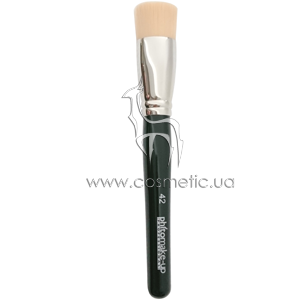 ����� ��� ���� � ���������� �42 Cinecitta Make Up Face Brush �42