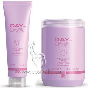 ����� ��� �������� ������ Green Light Day by Day Volumizing Mask