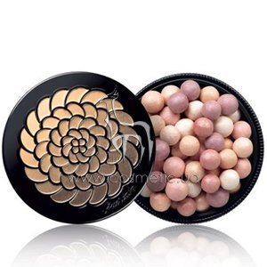 ��������� ����� � ������� � �������� ������� ������ Guerlain Meteorites Perles du Dragon Illuminating Powder