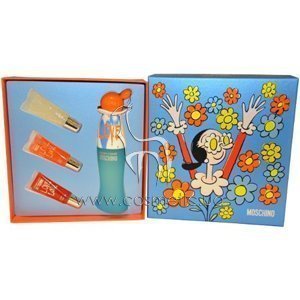 ����� Moschino Cheap And Chic I Love Love Gift Set